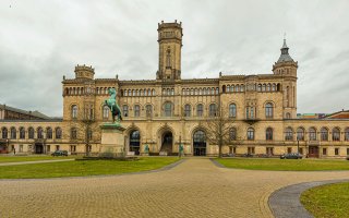 Lu-moreno-Ny2mrBjwROI-unsplash
