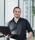 Portrait of Stefan Jäger.